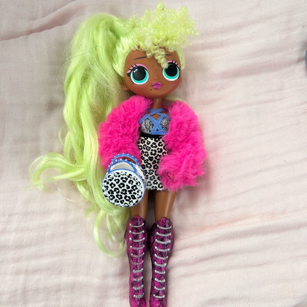 L.O.L. Surprise! O.M.G. Series 1 Diva fashion doll